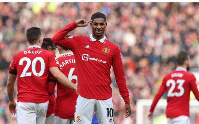 球员个人发 球员个人发